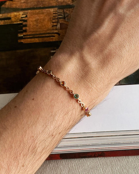 Pulsera en Oro Rosa de 14K y Turmalinas multicolor.